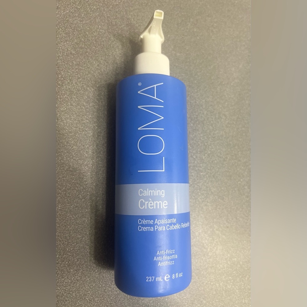 Calming cream for that untamable frizzy hair